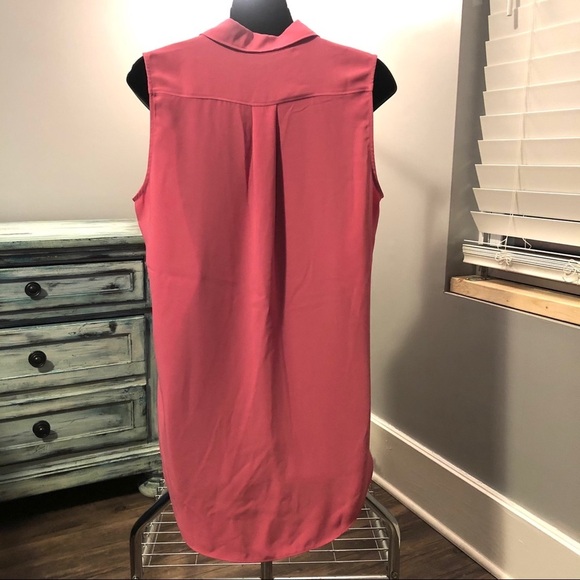 RACHEL Zoe Hi Low Sleeveless Button Up - Picture 4 of 7